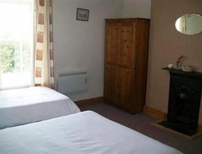фото отеля Kilworthy Farm Bed and Breakfast