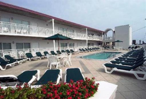 фото отеля Beach Club Suites
