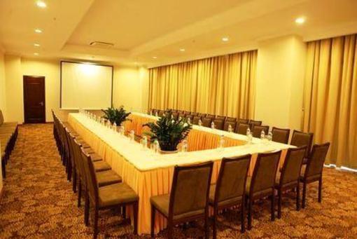 фото отеля Ha Long DC Hotel
