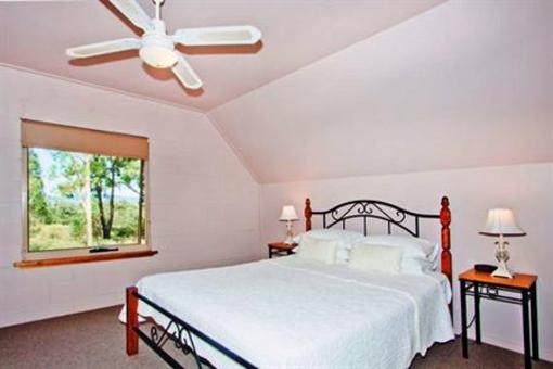фото отеля Woodlane Cottages Lovedale