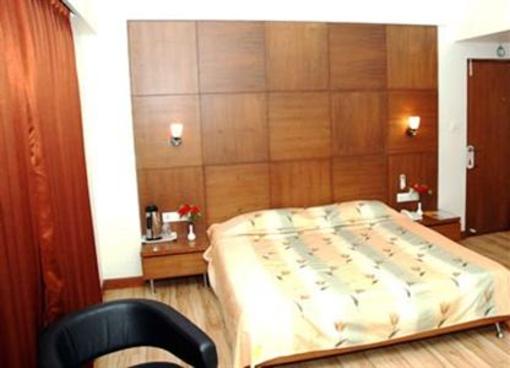 фото отеля Hotel Dev Coronet