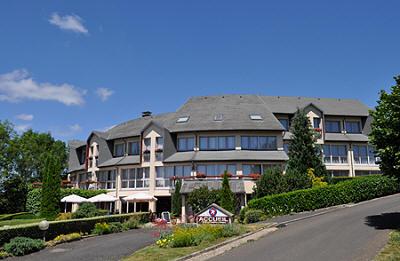 фото отеля Hotel Le Gerfaut Salers