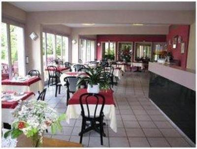 фото отеля Hotel Le Gerfaut Salers