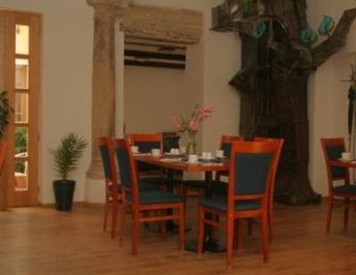 фото отеля Hotel Zlaty Kohout