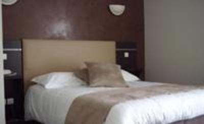 фото отеля Hotel Le Calice du Gevaudan Banassac