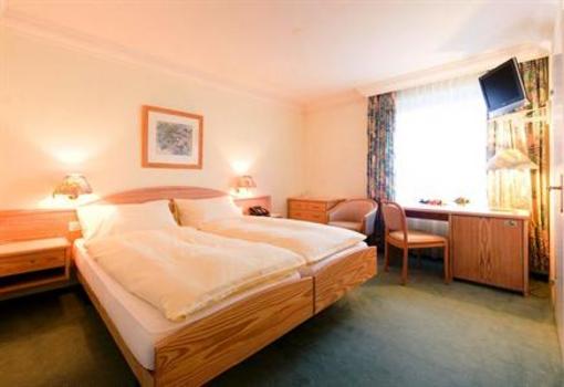 фото отеля Turmhotel