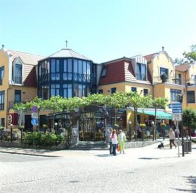 фото отеля Hotel Haus Seeschwalbe Kuhlungsborn