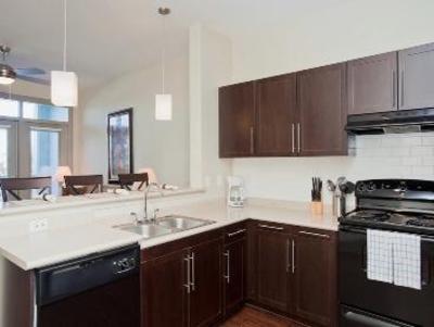 фото отеля Marriott ExecuStay South Shore
