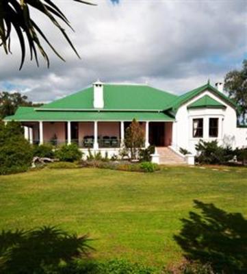 фото отеля Leeuwenbosch Country House and Shearers Lodge