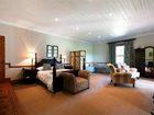 фото отеля Leeuwenbosch Country House and Shearers Lodge