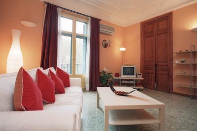фото отеля BCN Internet Apartments 164 Eixample