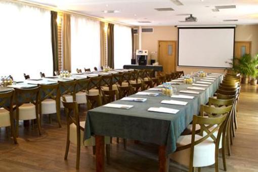 фото отеля Park Hotel Rosana Nowe Miasto nad Warta