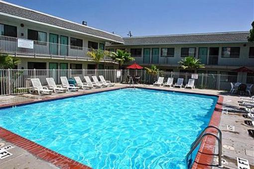 фото отеля Motel 6 Mojave