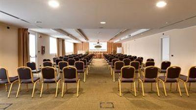 фото отеля Park Inn by Radisson Milano Malpensa