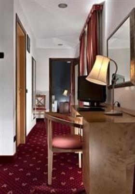 фото отеля Park Inn by Radisson Milano Malpensa