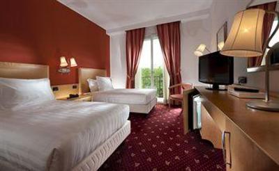 фото отеля Park Inn by Radisson Milano Malpensa