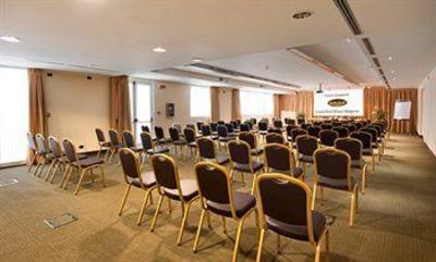 фото отеля Park Inn by Radisson Milano Malpensa