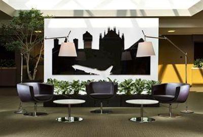фото отеля Park Inn by Radisson Milano Malpensa
