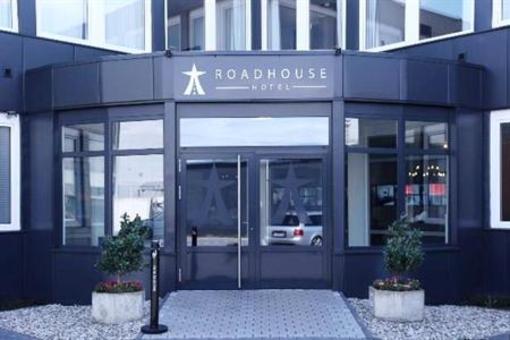 фото отеля Road House Hotel