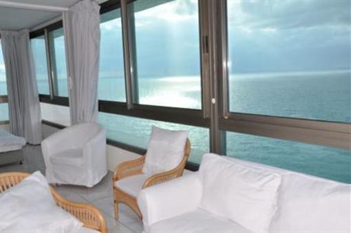 фото отеля Carmel Hotel Holiday Apartments