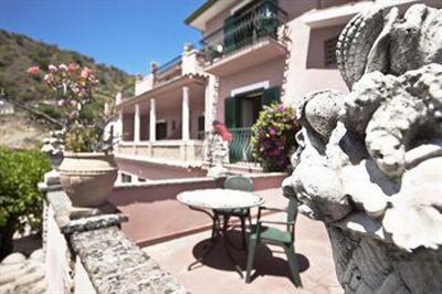 фото отеля Hotel Villa Sirina