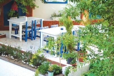фото отеля Kusadasi Guest House