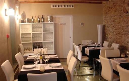 фото отеля Casa Rural L Hostal de Cabrit San Mateo (Spain)