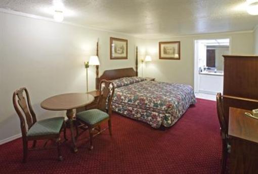 фото отеля Americas Best Value Inn Lansing