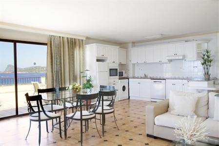 фото отеля Marina Palace Apartments