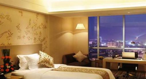 фото отеля Yueyang Grand Skylight Hotel
