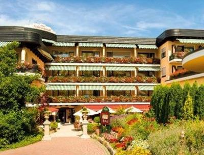 фото отеля Relais & Chateaux Hotel Schwarzmatt Badenweiler