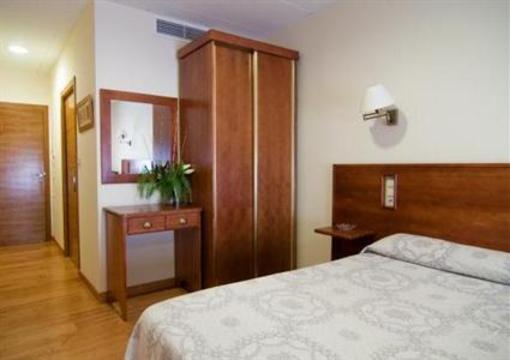 фото отеля Camping Las Palmeras Hotel Crevillent