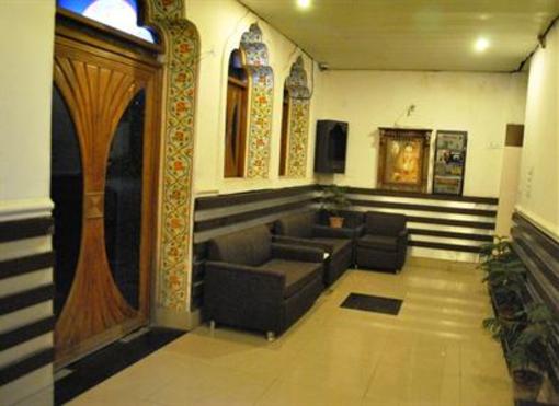 фото отеля Hotel Golden Deluxe Jaipur