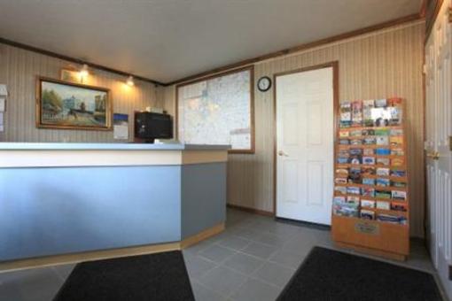 фото отеля Americas Best Value Inn & Suites Canton