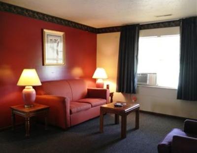 фото отеля Americas Best Value Inn & Suites Canton