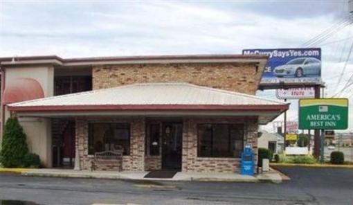 фото отеля America's Best Inn Huntsville