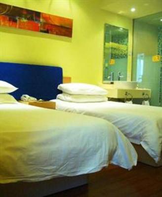 фото отеля Home Inn (Shenzhen Zhuzilin)