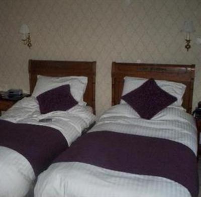 фото отеля Lynnfield Hotel
