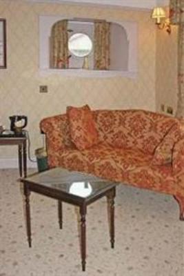 фото отеля Lynnfield Hotel