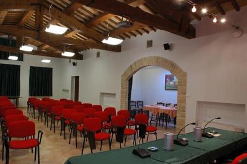 фото отеля Hotel Ristorante Il Cavaliere Camerino