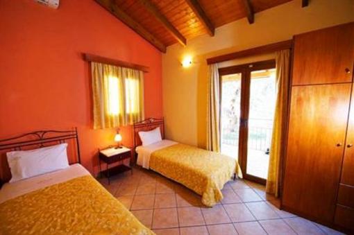 фото отеля Apolis Villas Parga