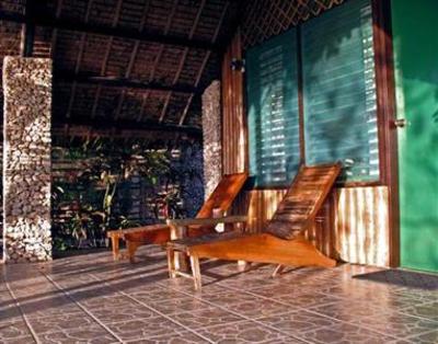 фото отеля Ravenala Beach Bungalows
