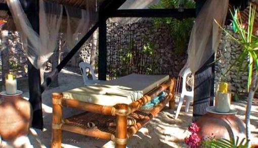фото отеля Ravenala Beach Bungalows
