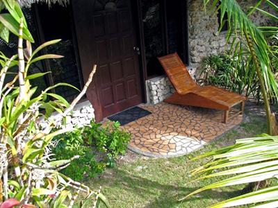 фото отеля Ravenala Beach Bungalows