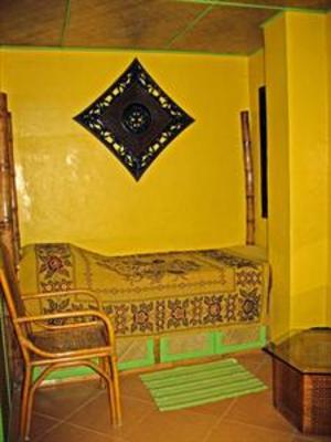 фото отеля Ravenala Beach Bungalows