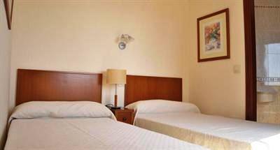 фото отеля EH Don Juan Apartments Manilva
