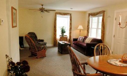 фото отеля Hillcrest Hide-Away Bed & Breakfast