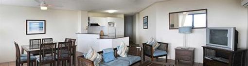 фото отеля Salerno on the Beach Resort Marcoola