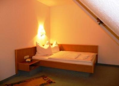 фото отеля City Pension Dessau Rosslau