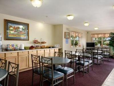 фото отеля Microtel Inn & Suites Madison
